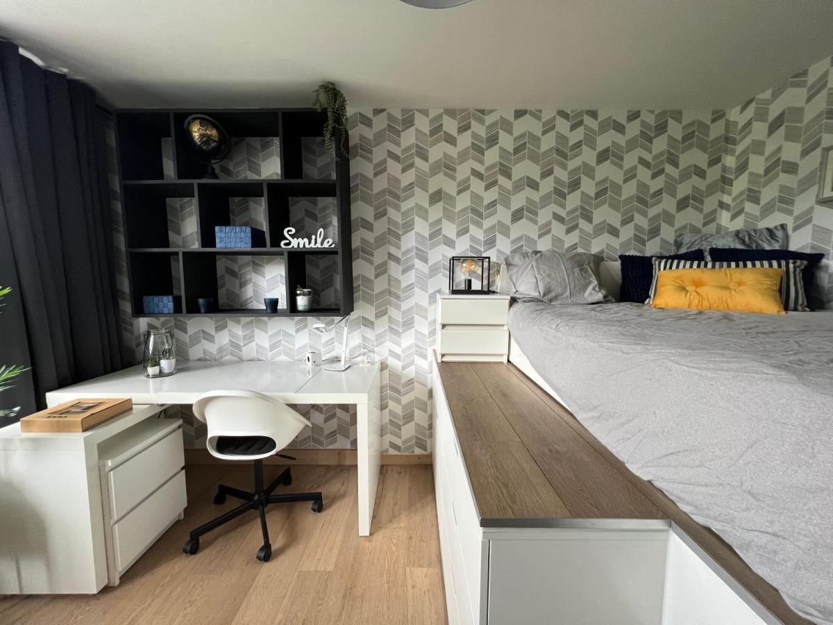 Bed & Bokes Aan De Maaskant Lanaken Extérieur photo
